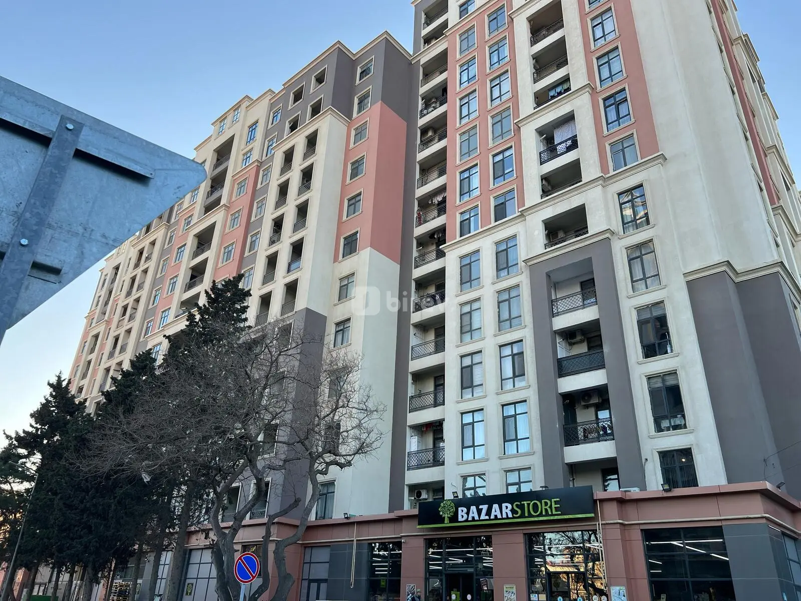 4-комнатная квартира, Низаминский район, Elif Haciyev küçəsi, Баку — фото 2