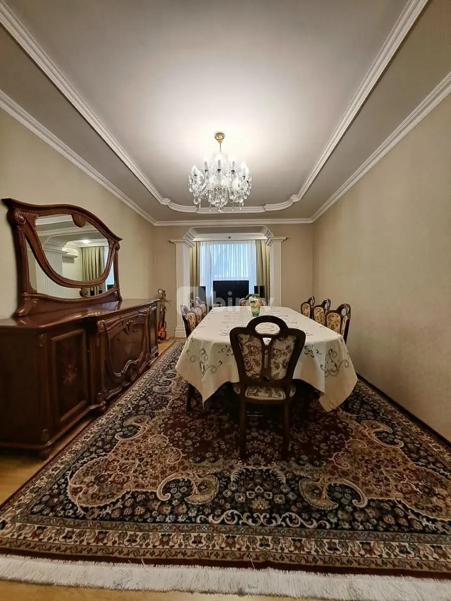 3-комнатная квартира, Ясамальский район, Parlament prospekti, Баку — фото 1