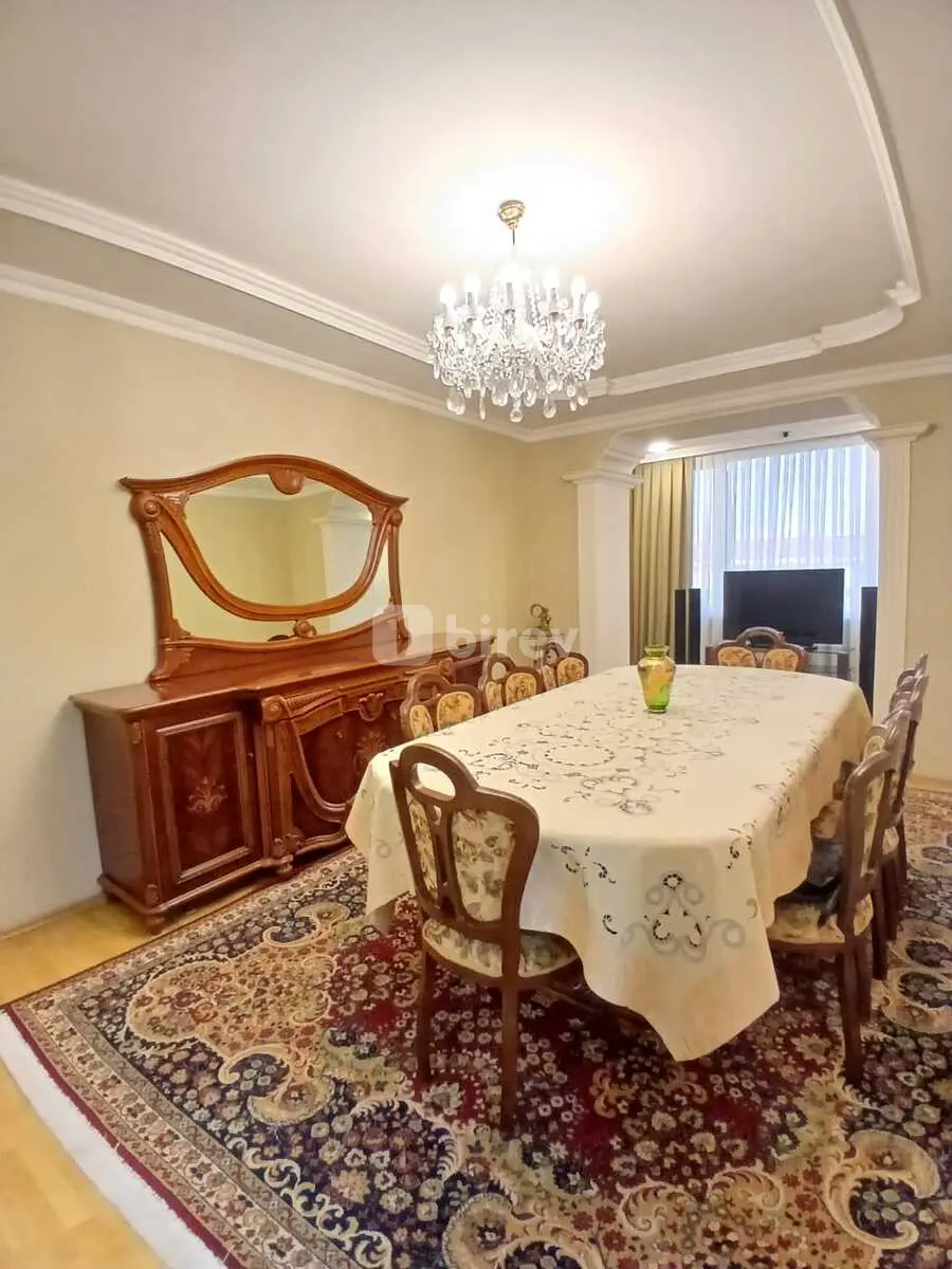 3-комнатная квартира, Ясамальский район, Parlament prospekti, Баку — фото 2