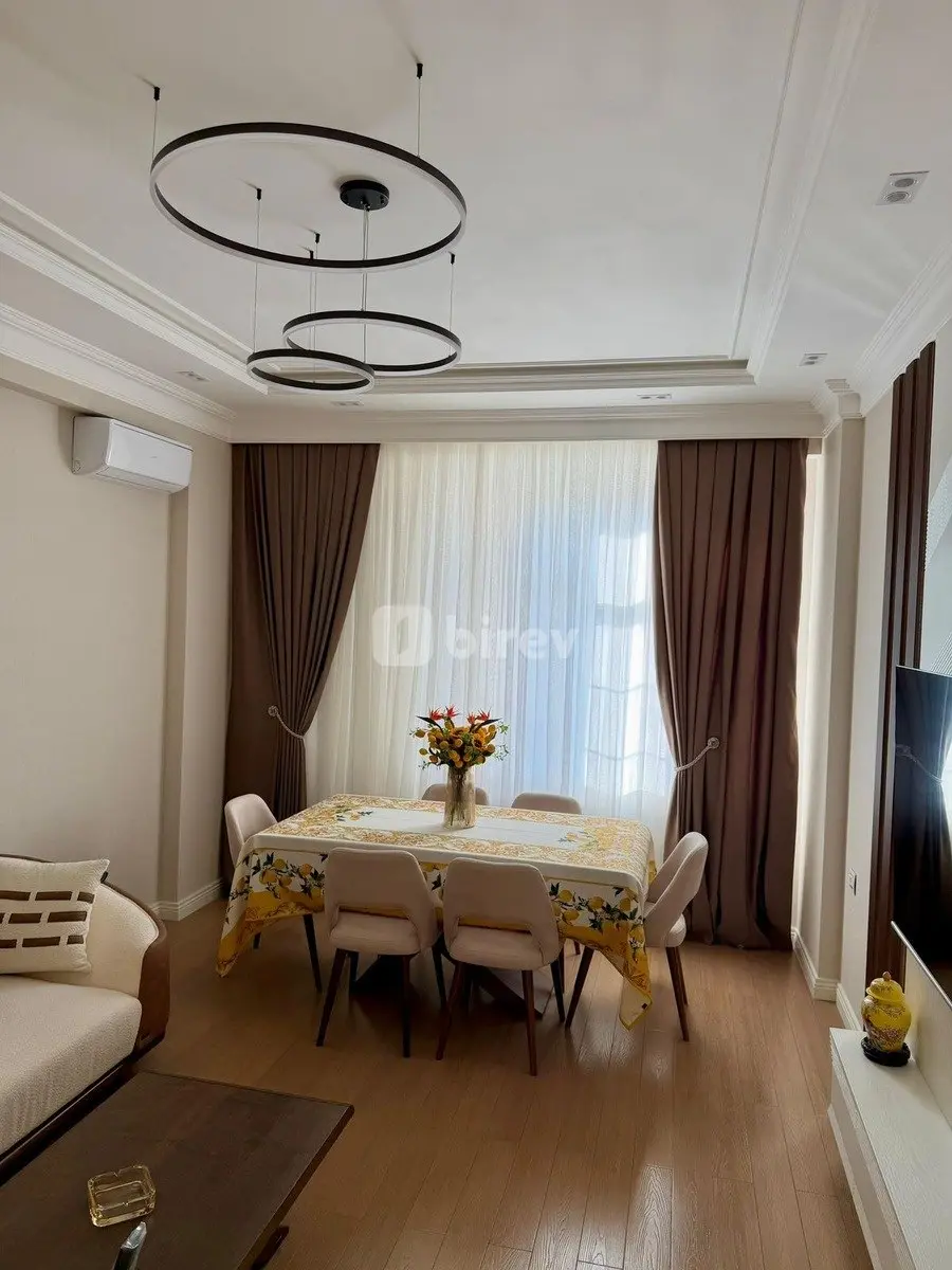 2-комнатная квартира, Ясамальский район, Zahid Xelilov küç, Баку — фото 1