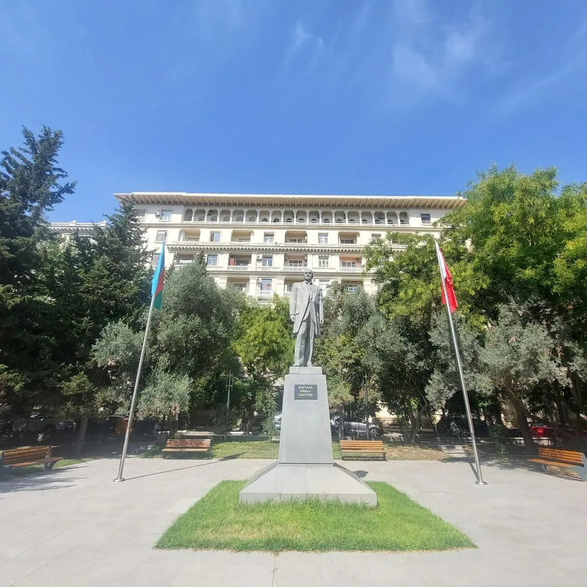 2-комнатная квартира, Насиминский район, Abbasqulu Ağa Bakıxanov k., Баку — фото 1
