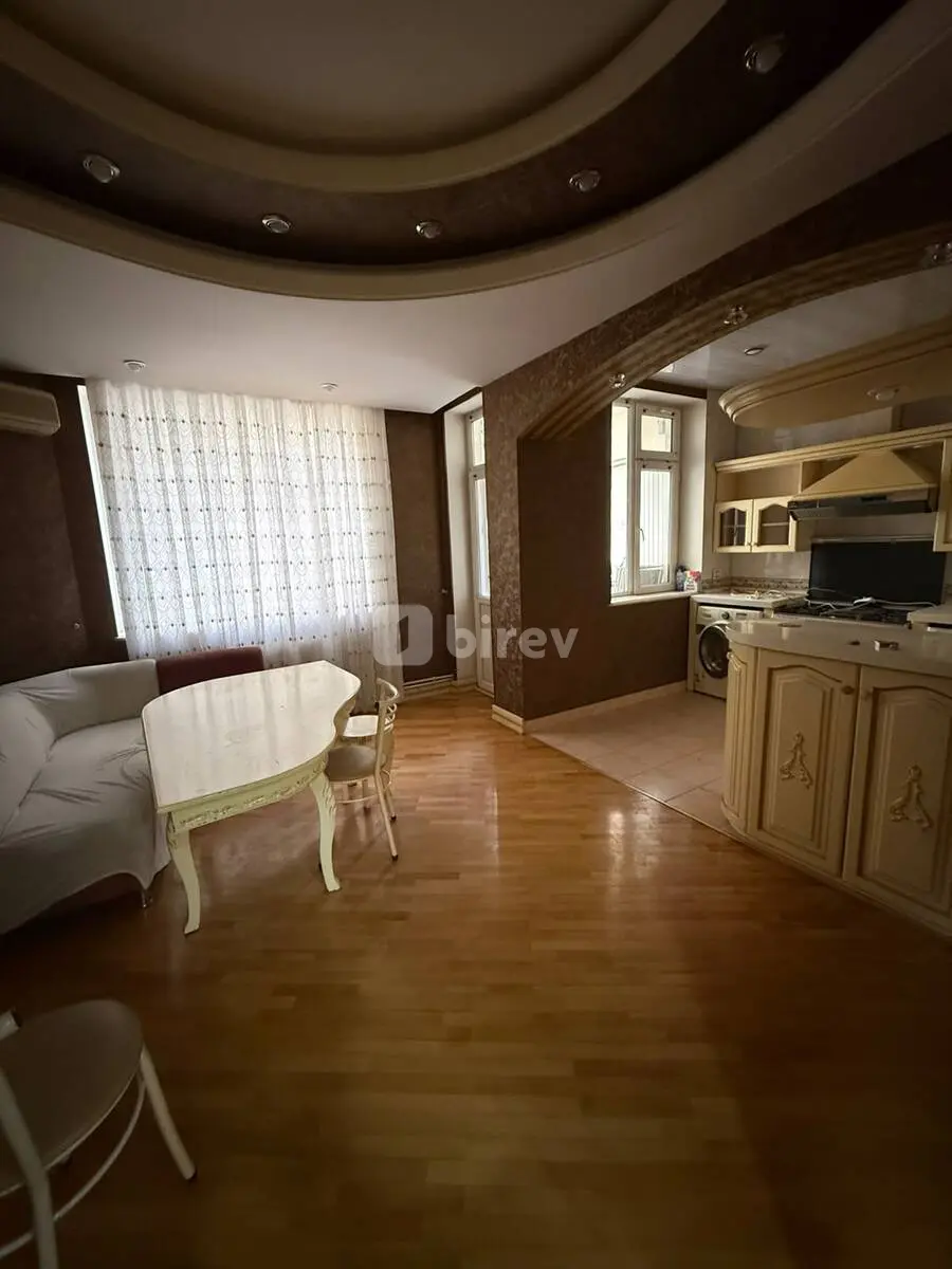 3-комнатная квартира, Бинагадинский район, Cəfər Xəndan küç., Баку — фото 10