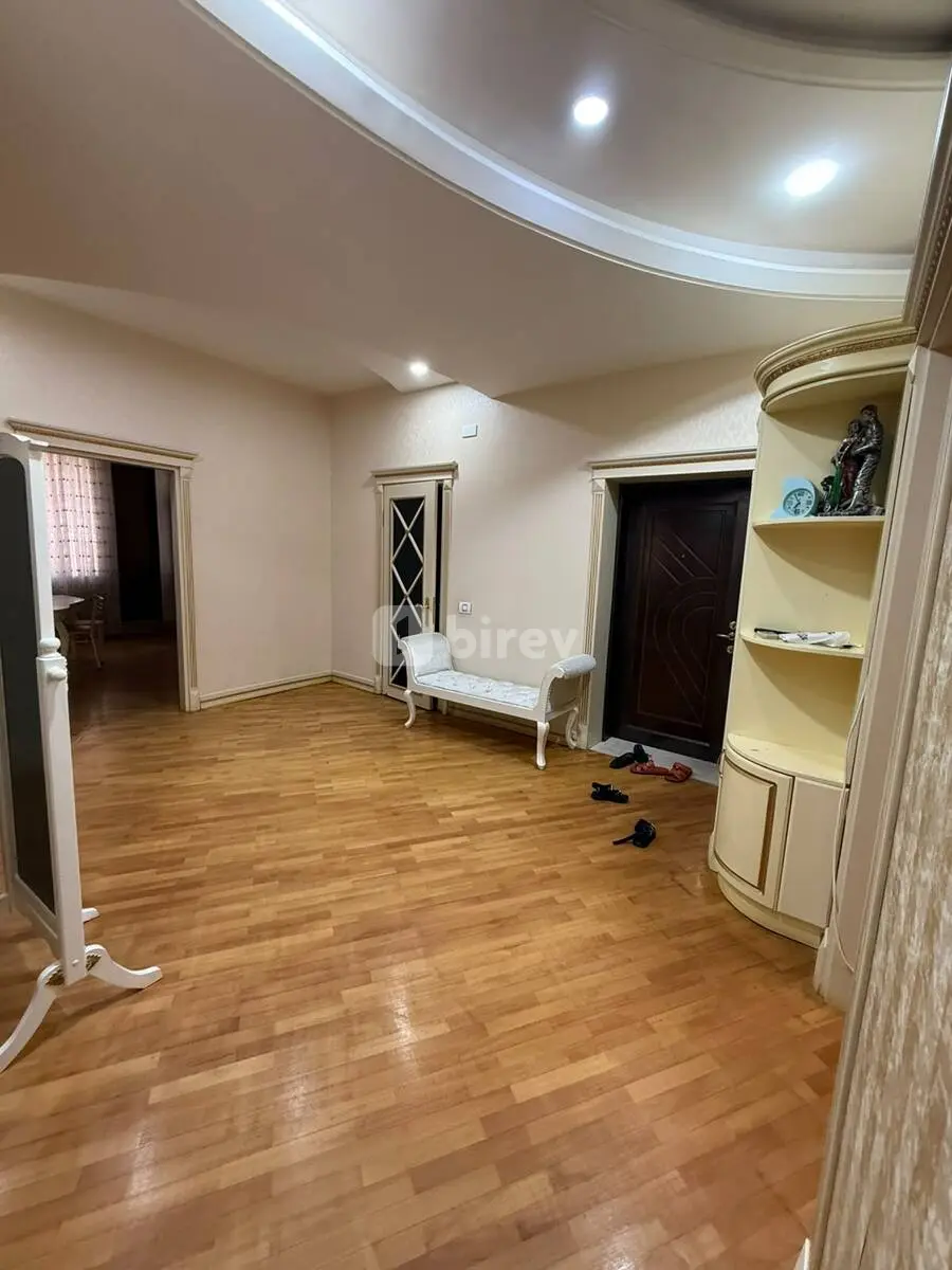 3-комнатная квартира, Бинагадинский район, Cəfər Xəndan küç., Баку — фото 13