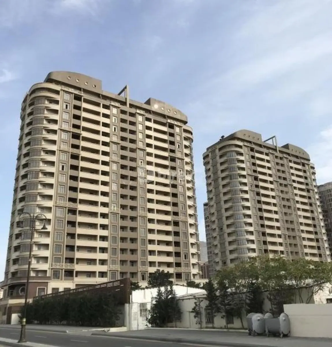 1-комнатная квартира, Хатаинский район, Fəzail Bayramov küç., Баку — фото 1