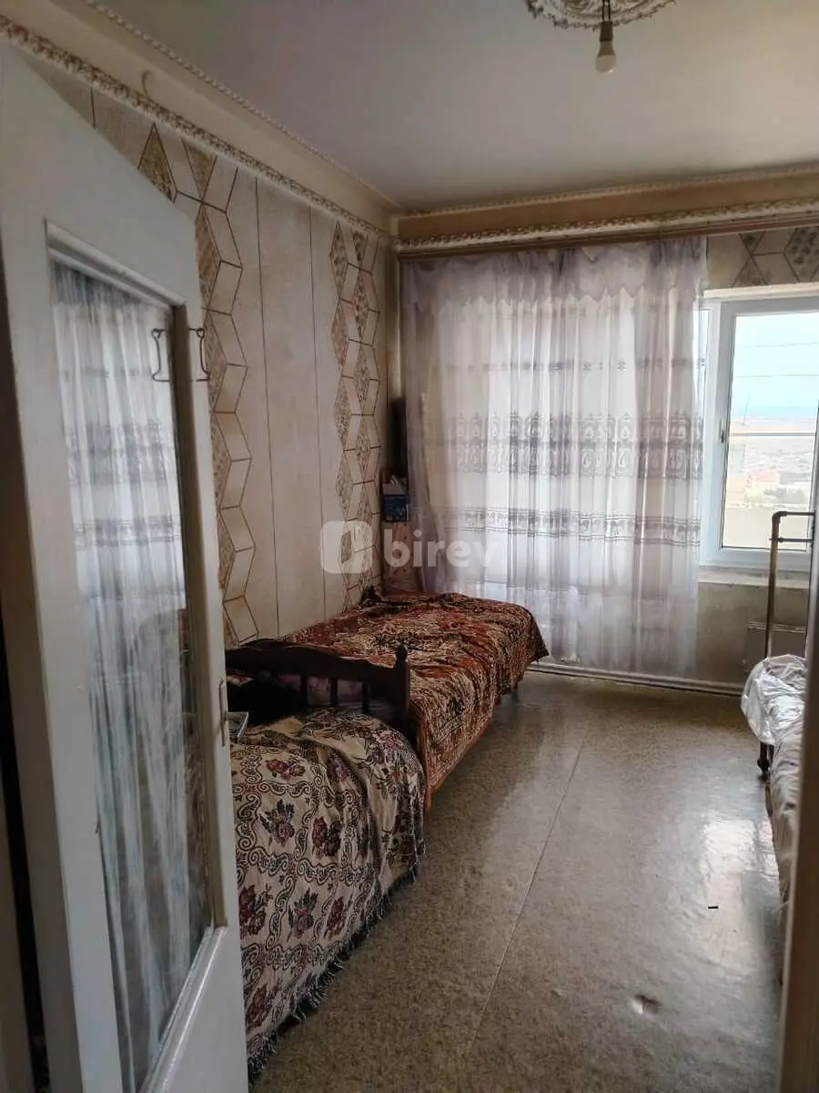 5-комнатная квартира, пос. Старые Гюнешли, İnqilab İsmayılov küç. 50B, Хатаинский район — фото 5