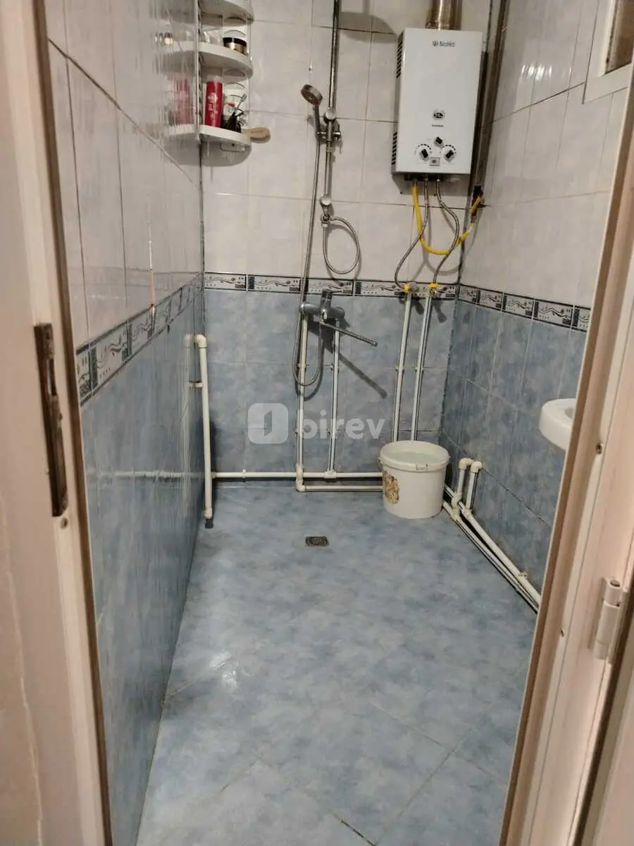 5-комнатная квартира, пос. Старые Гюнешли, İnqilab İsmayılov küç. 50B, Хатаинский район — фото 7