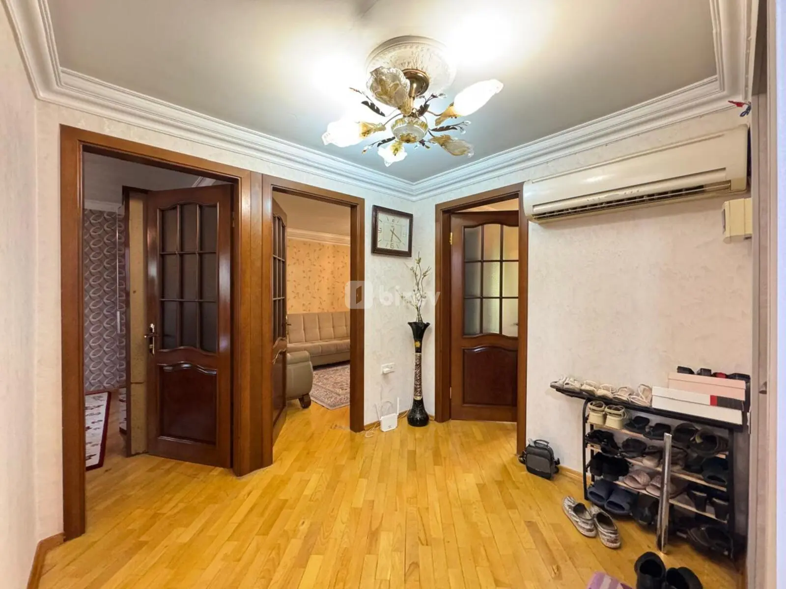 4-комнатная квартира, Низаминский район, Bəkir Çobanzadə küçəsi, Баку — фото 1
