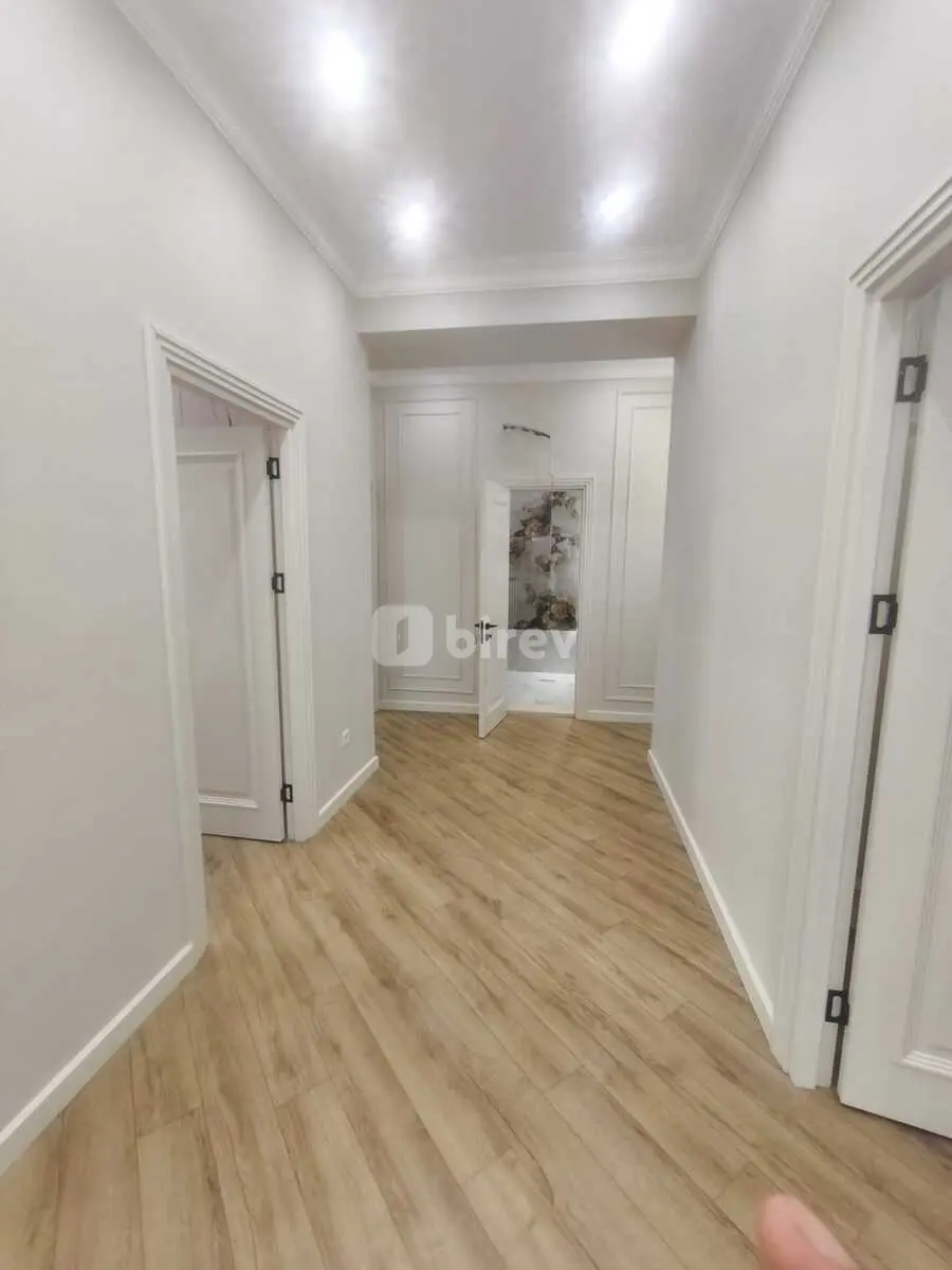 4-комнатная квартира, Насиминский район, Azadlıq prospekti, Баку — фото 9