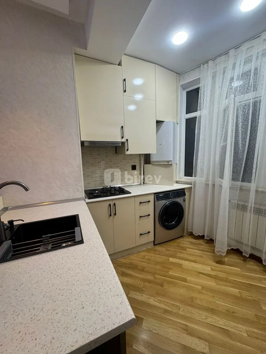 2-комнатная квартира, Наримановский район, Atatürk pr ., Баку — фото 1