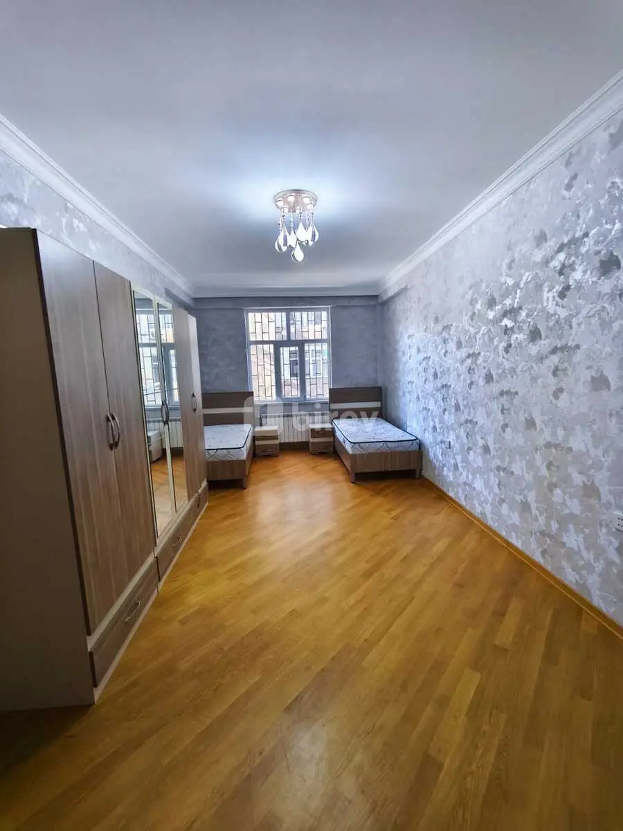 3-комнатная квартира, Хатаинский район, Lütfi Zadə küçəsi, Баку — фото 5