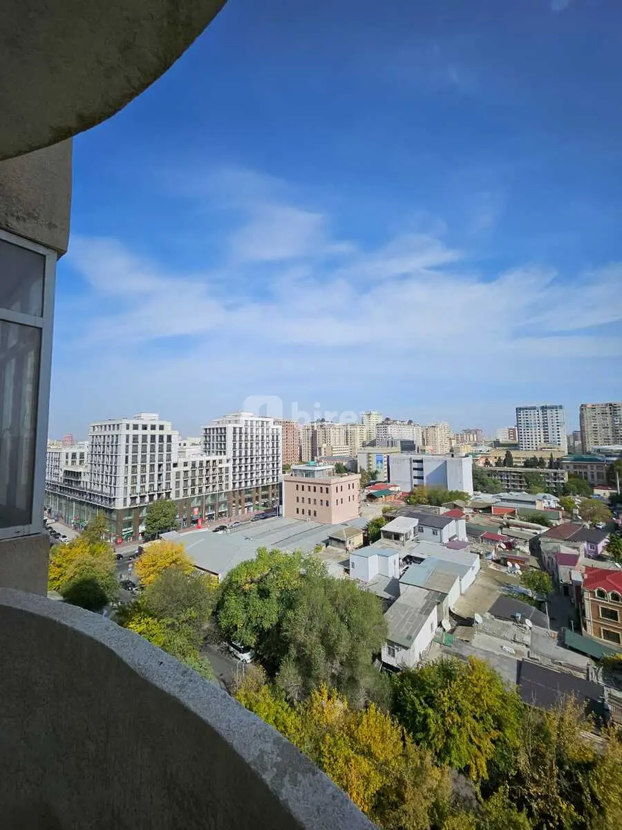 3-комнатная квартира, Насиминский район, Həsən Əliyev küçəsi, Баку — фото 13