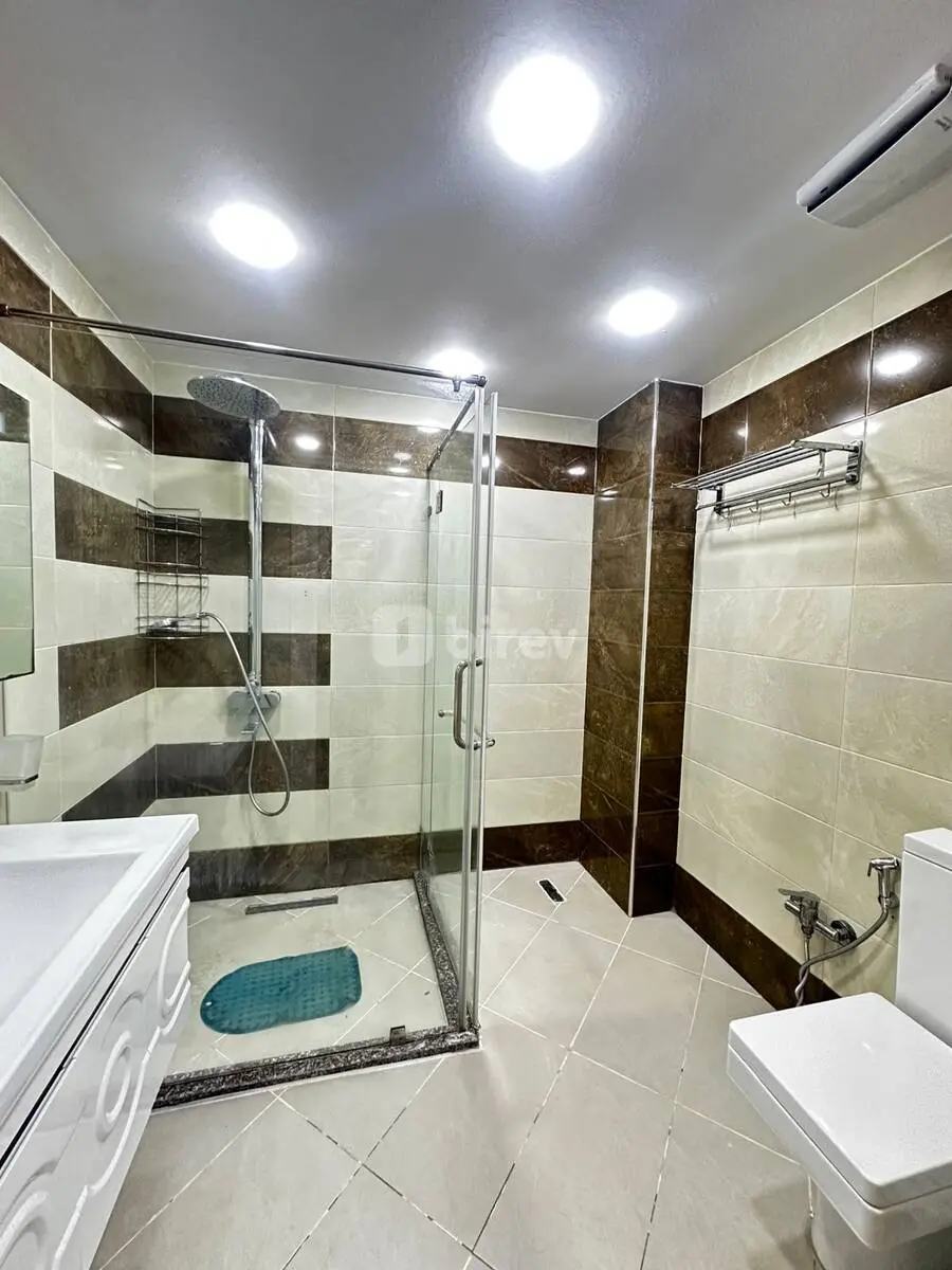 3-комнатная квартира, Насиминский район, Neftçilər pr., Баку — фото 14