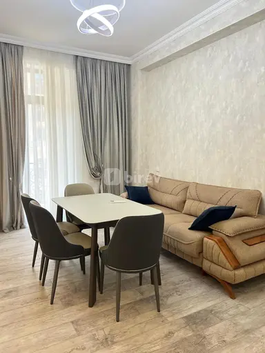 2 otaqlı mənzil, Ağ şəhər q.