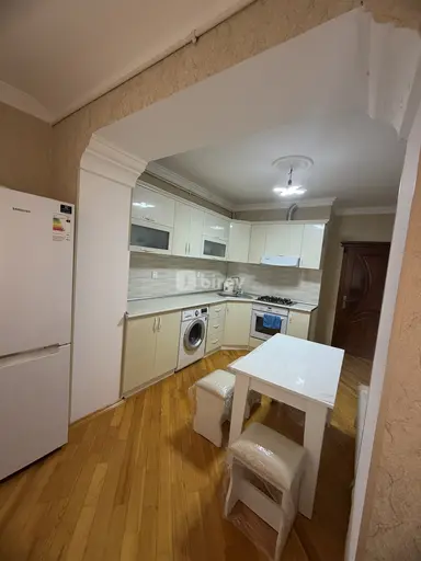 3 otaqlı mənzil, Qaraçuxur q.