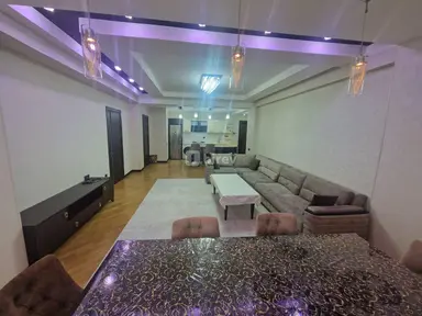 3 otaqlı mənzil, 8-ci kilometr q.