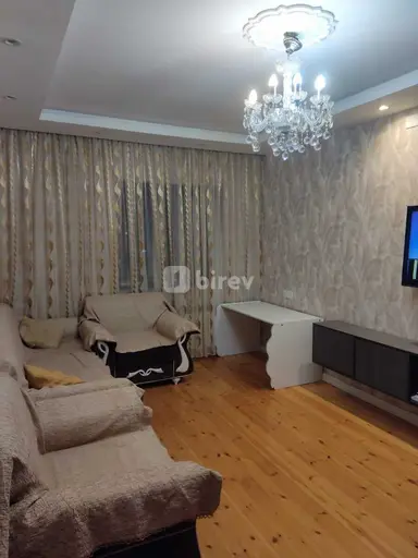 2 otaqlı mənzil, Qaraçuxur q.