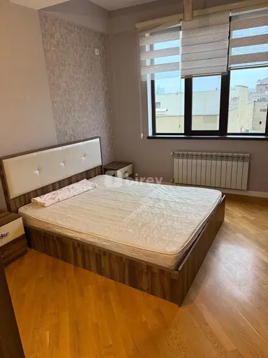 3 otaqlı mənzil, Yasamal rayonu, Elmlər Akademiyası m.