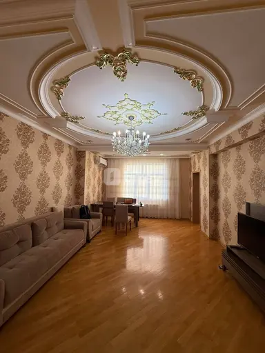 4 otaqlı mənzil, Badamdar q.
