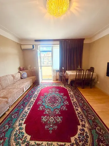 2 otaqlı mənzil, Bakıxanov q.