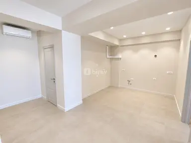 2 otaqlı mənzil, Ağ şəhər q.