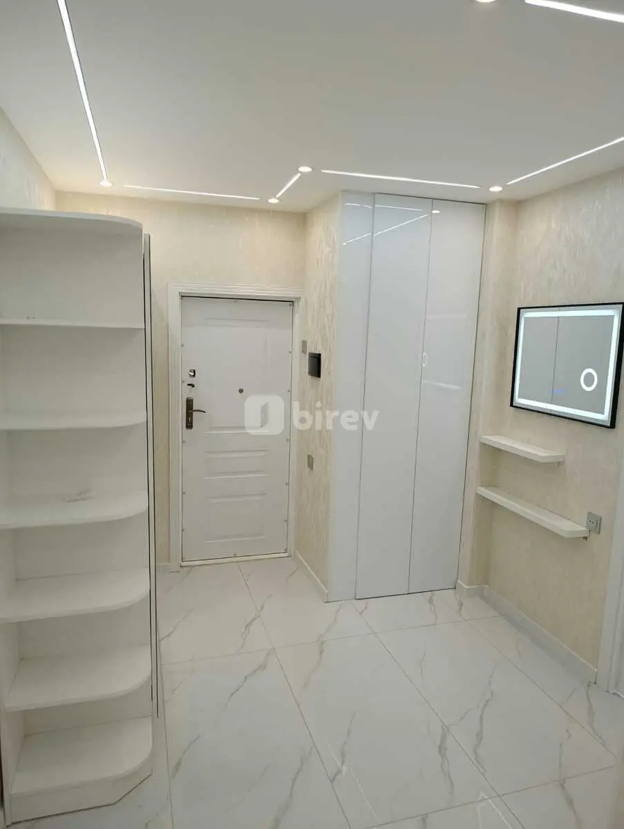 3-комнатная квартира, Низаминский район, Bəhruz Nuriyev, Баку — фото 10