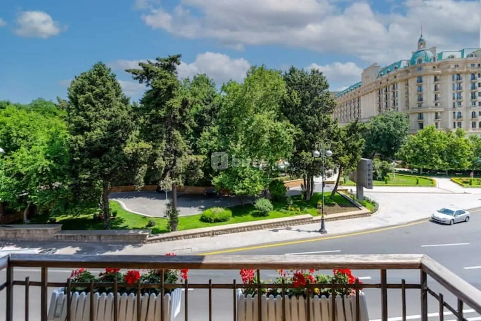 3-комнатная квартира, Сабаильский район, Niyazi küçəsi, Баку — фото 1