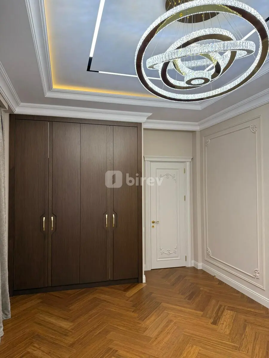 4-комнатная квартира, Сабаильский район, Ü.Hacıbəyli küç, Баку — фото 13