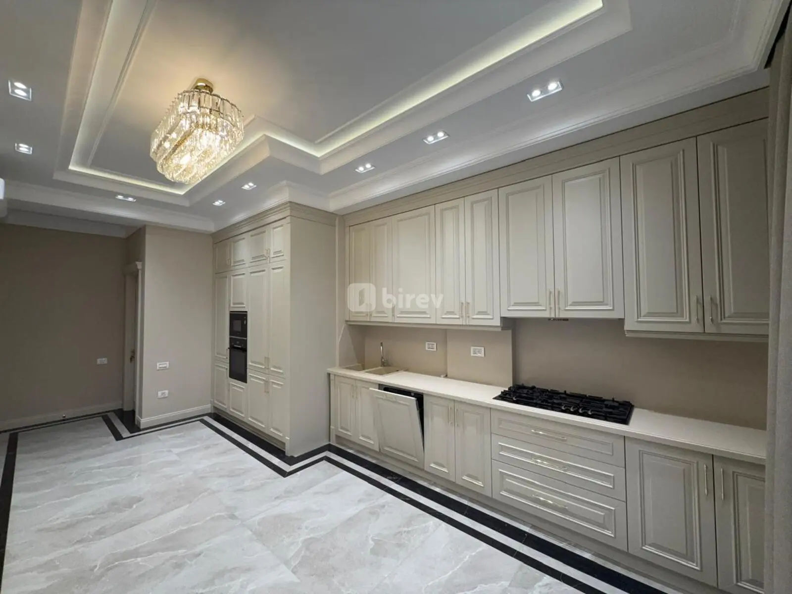4-комнатная квартира, Сабаильский район, Ü.Hacıbəyli küç, Баку — фото 14