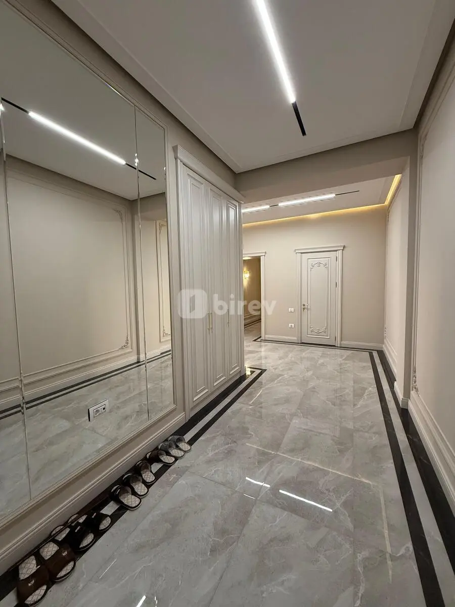 4-комнатная квартира, Сабаильский район, Ü.Hacıbəyli küç, Баку — фото 18