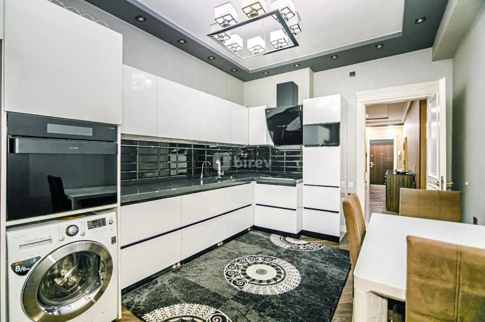 4-комнатная квартира, Насиминский район, Həsən Salamanı küç, Баку — фото 11