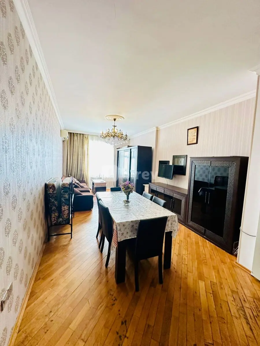 2-комнатная квартира, пос. Ени Ясамал, Məhəmməd Xiyabanı və Dadaş Bünyadzadə küçələrinin kəsişməsində, Ясамальский район — фото 3