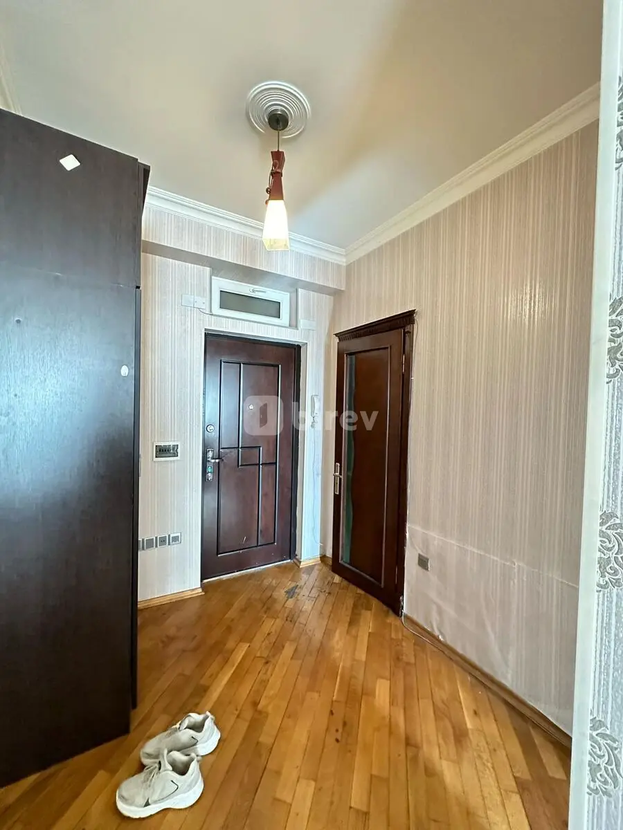 2-комнатная квартира, пос. Ени Ясамал, Məhəmməd Xiyabanı və Dadaş Bünyadzadə küçələrinin kəsişməsində, Ясамальский район — фото 4