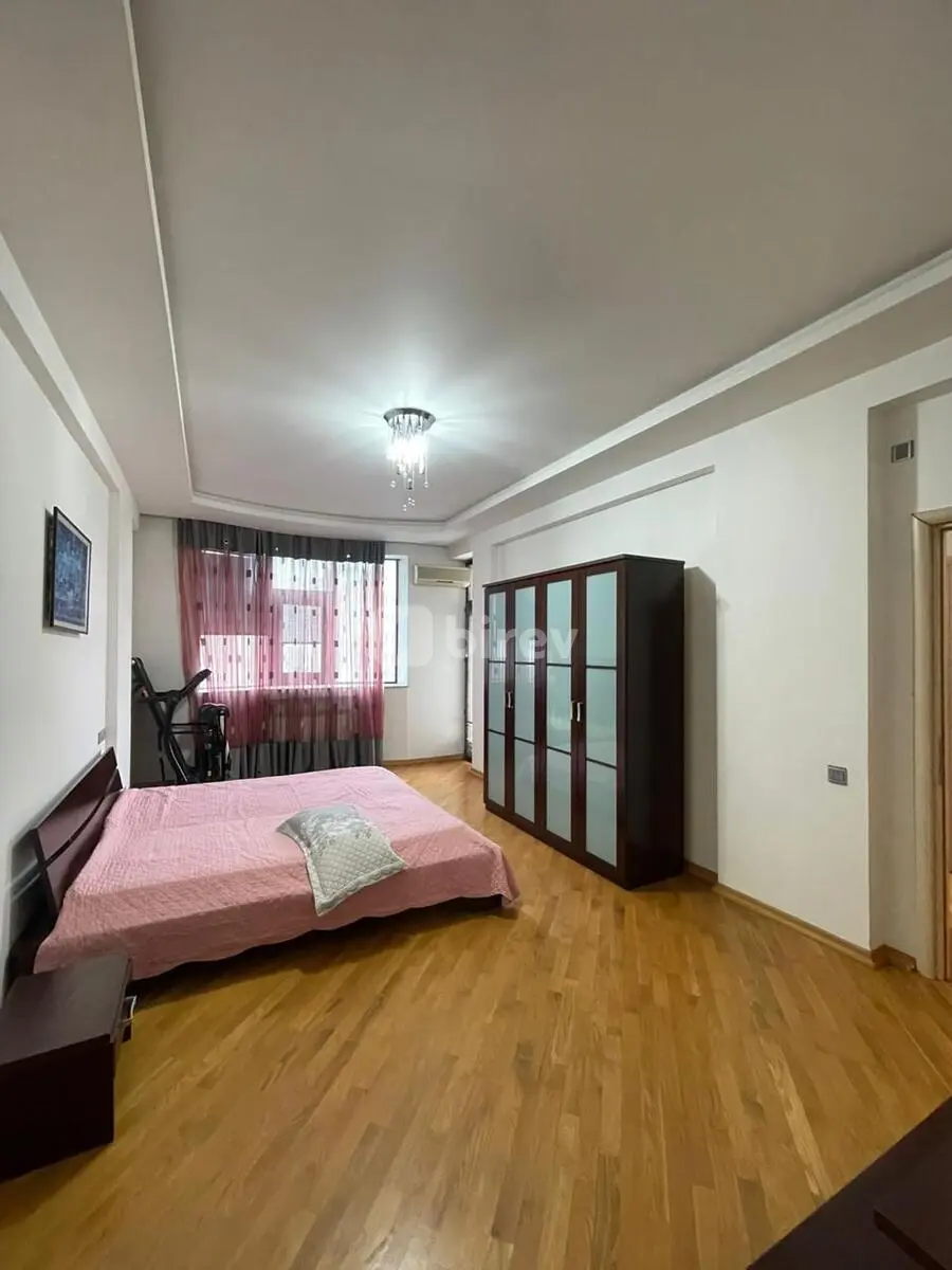 4-комнатная квартира, Насиминский район, Azadlıq prospekti, Баку — фото 12