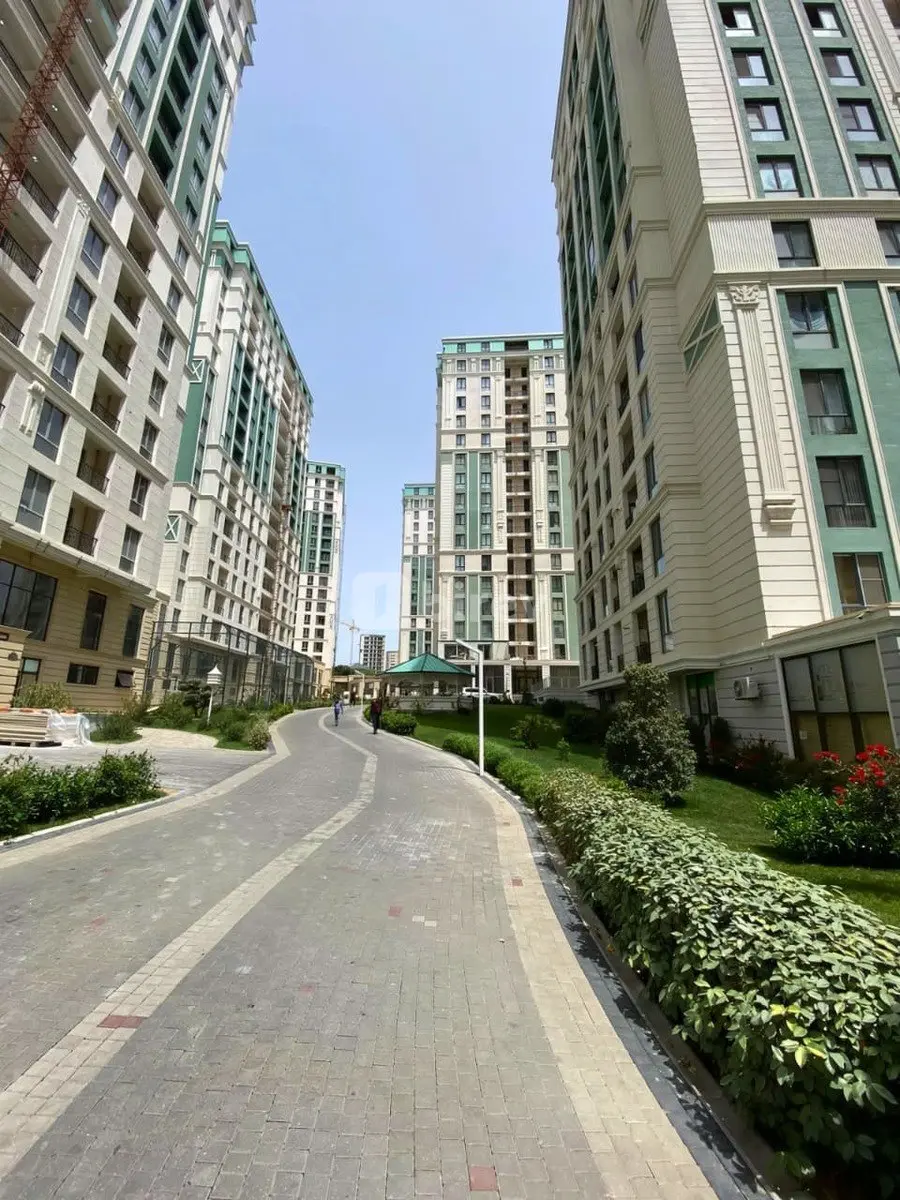 4-комнатная квартира, Наримановский район, Balaəmi Dadaşov küç., Баку — фото 2