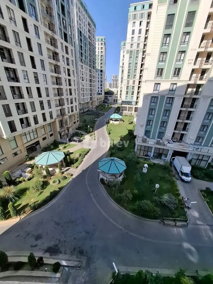 4-комнатная квартира, Наримановский район, Balaəmi Dadaşov küç., Баку — фото 3