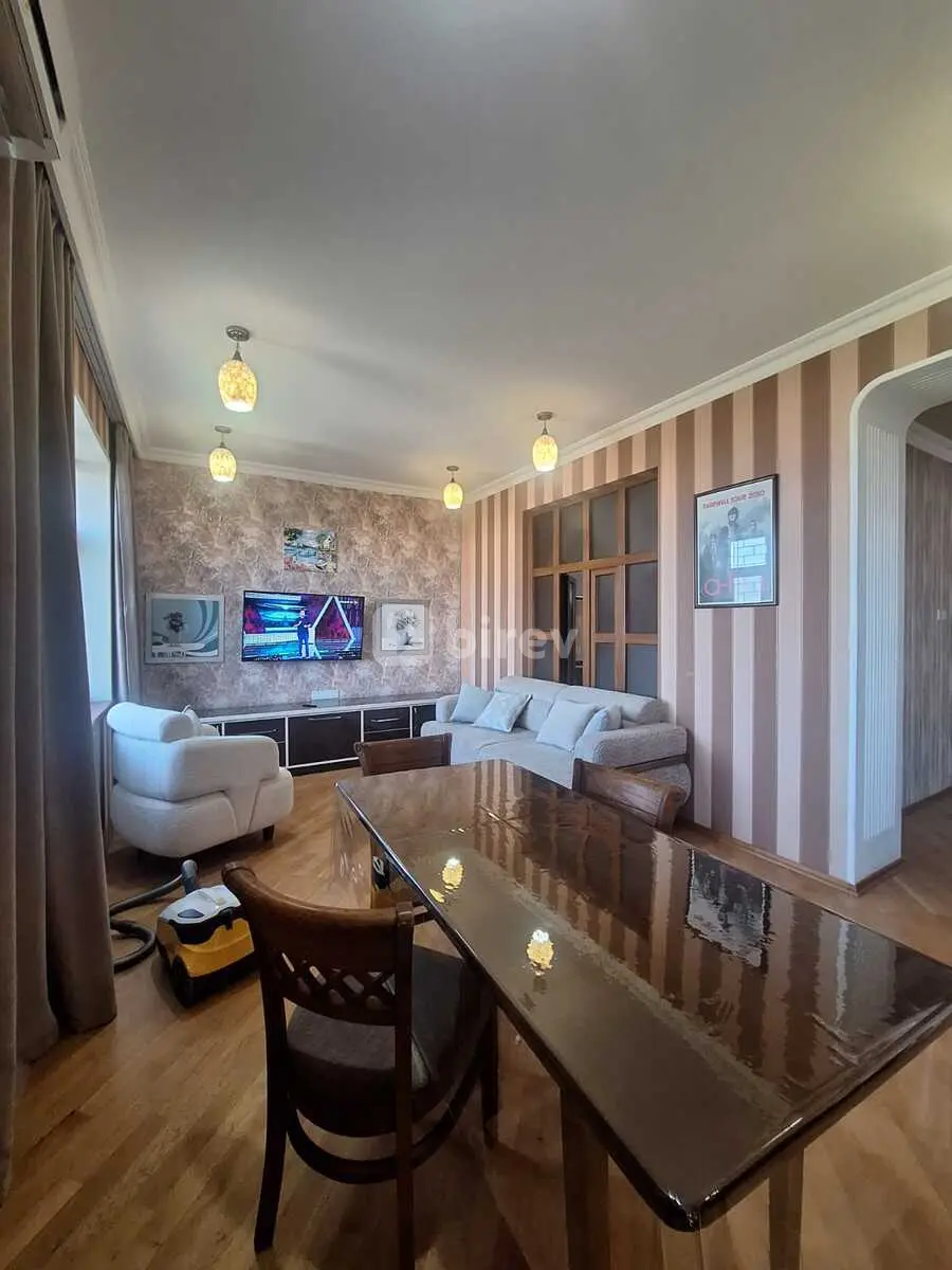 4-комнатная квартира, Ясамальский район, Əbdürrəhim bəy Haqverdiyev küçəsi, Баку — фото 16