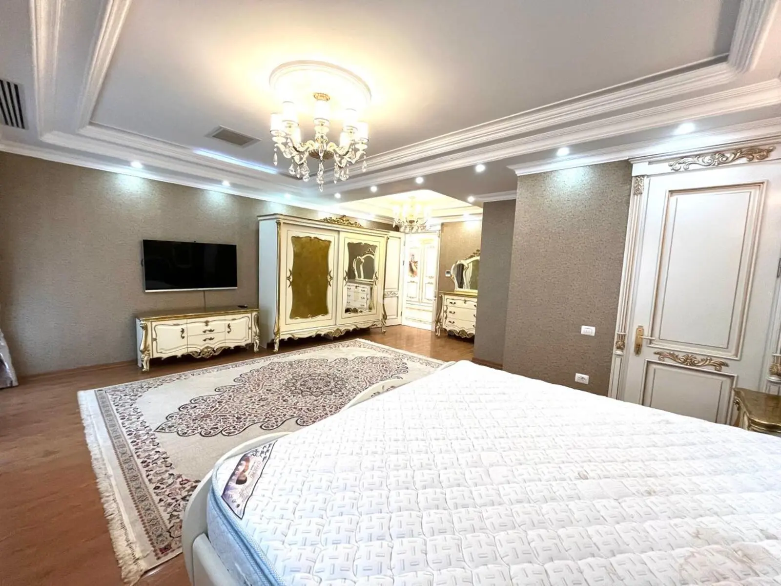 5-комнатная квартира, Наримановский район, Abbasqulu ağa Bakıxanov küçəsi, Баку — фото 12