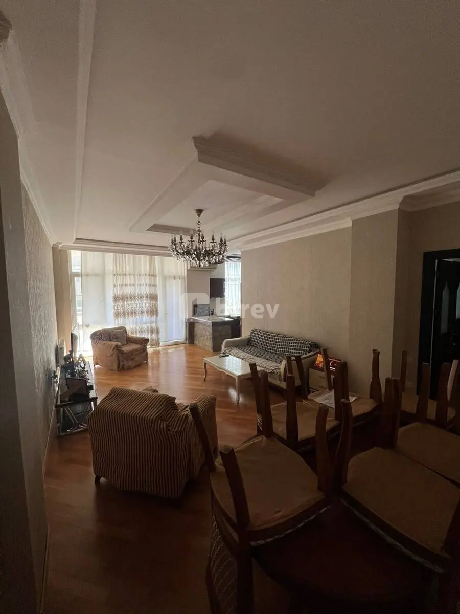 4-комнатная квартира, Ясамальский район, Mətbuat pr., 54., Баку — фото 1