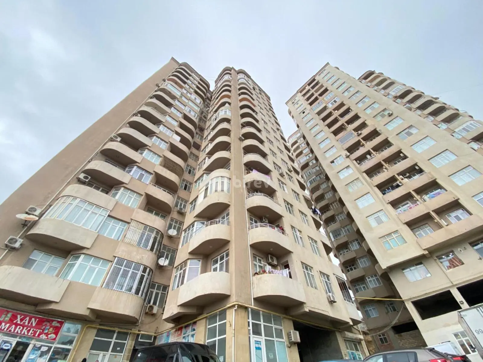 3-комнатная квартира, Хатаинский район, N.Tusi küç., Баку — фото 1