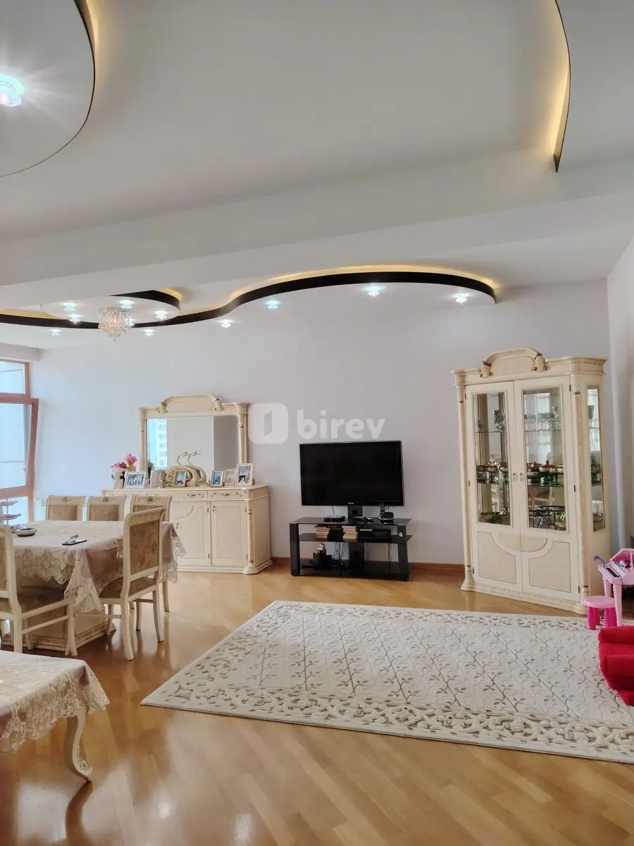 3-комнатная квартира, пос. Кубинка, Süleyman Rüstəm küçəsi, Насиминский район — фото 3