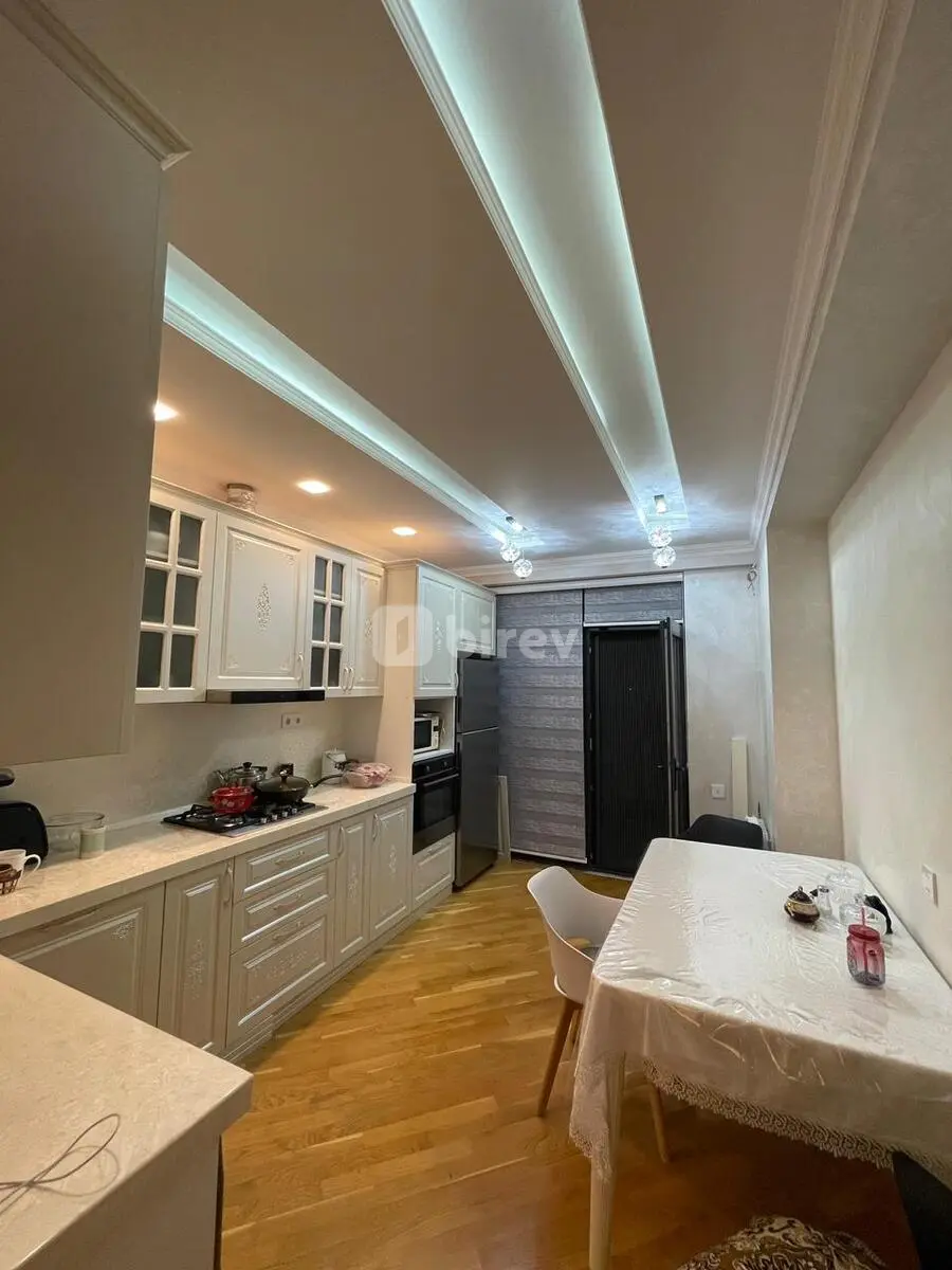 4-комнатная квартира, Хатаинский район, Gəncə pr., Баку — фото 5