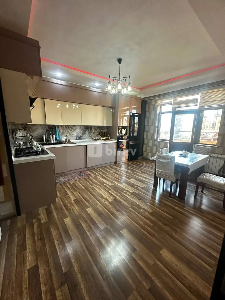 3-комнатная квартира, Хатаинский район, Xocalı pr., Баку — фото 9