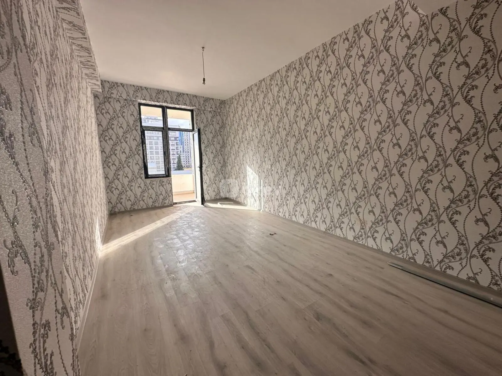 3-комнатная квартира, Насиминский район, Ceyhun Hacıbəyli küçəsi, Баку — фото 2