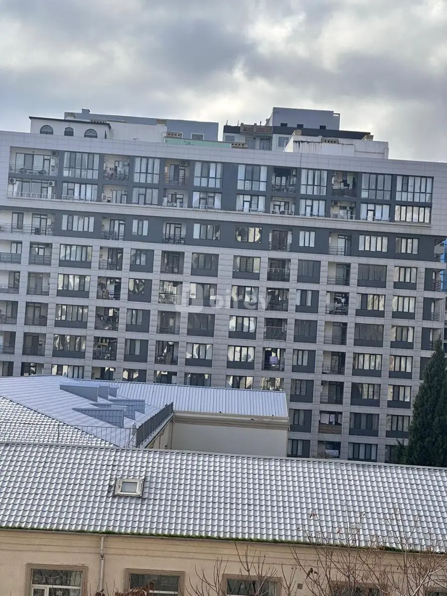 3-комнатная квартира, Насиминский район, Ceyhun Hacıbəyli küçəsi, Баку — фото 4