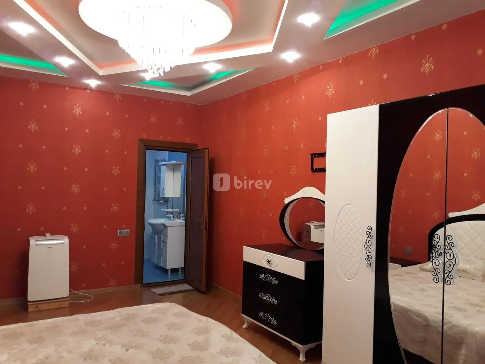 4-комнатная квартира, Ясамальский район, İnşaatçılar pr., Баку — фото 14