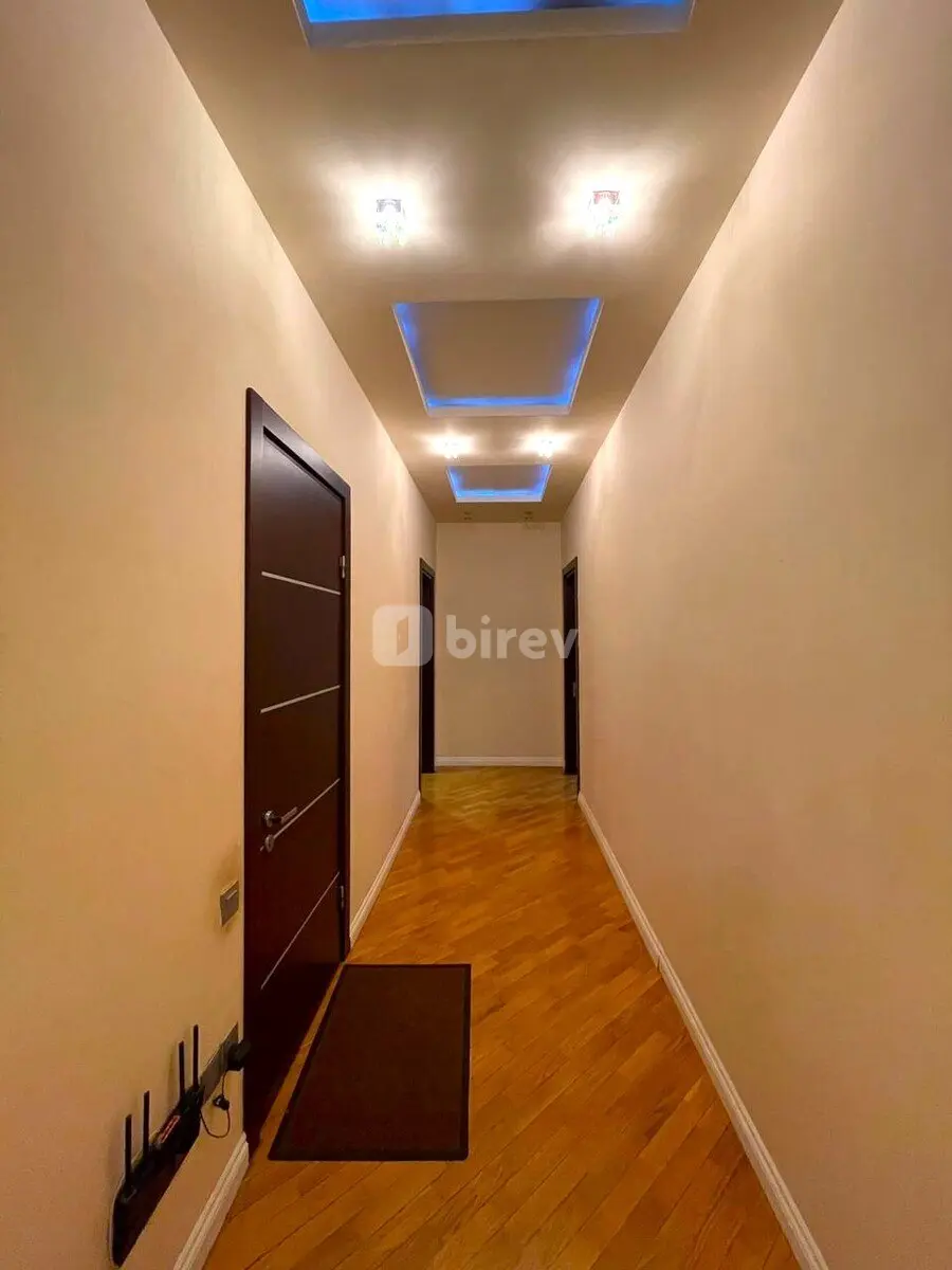 4-комнатная квартира, Насиминский район, Mərdanov Qardaşları küçəsi, Баку — фото 13