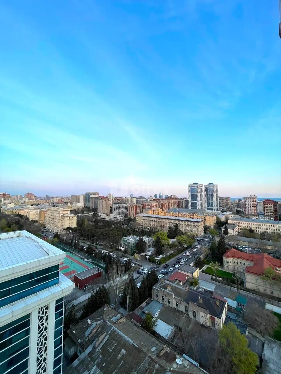4-комнатная квартира, Насиминский район, Mərdanov Qardaşları küçəsi, Баку — фото 16