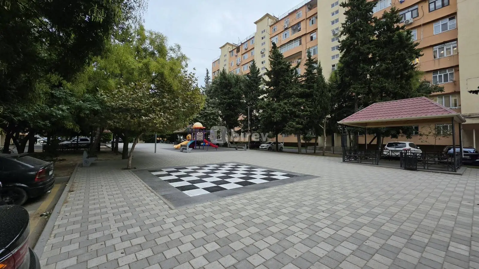 3-комнатная квартира, Низаминский район, Elşən Süleymanov küçəsi, Баку — фото 3