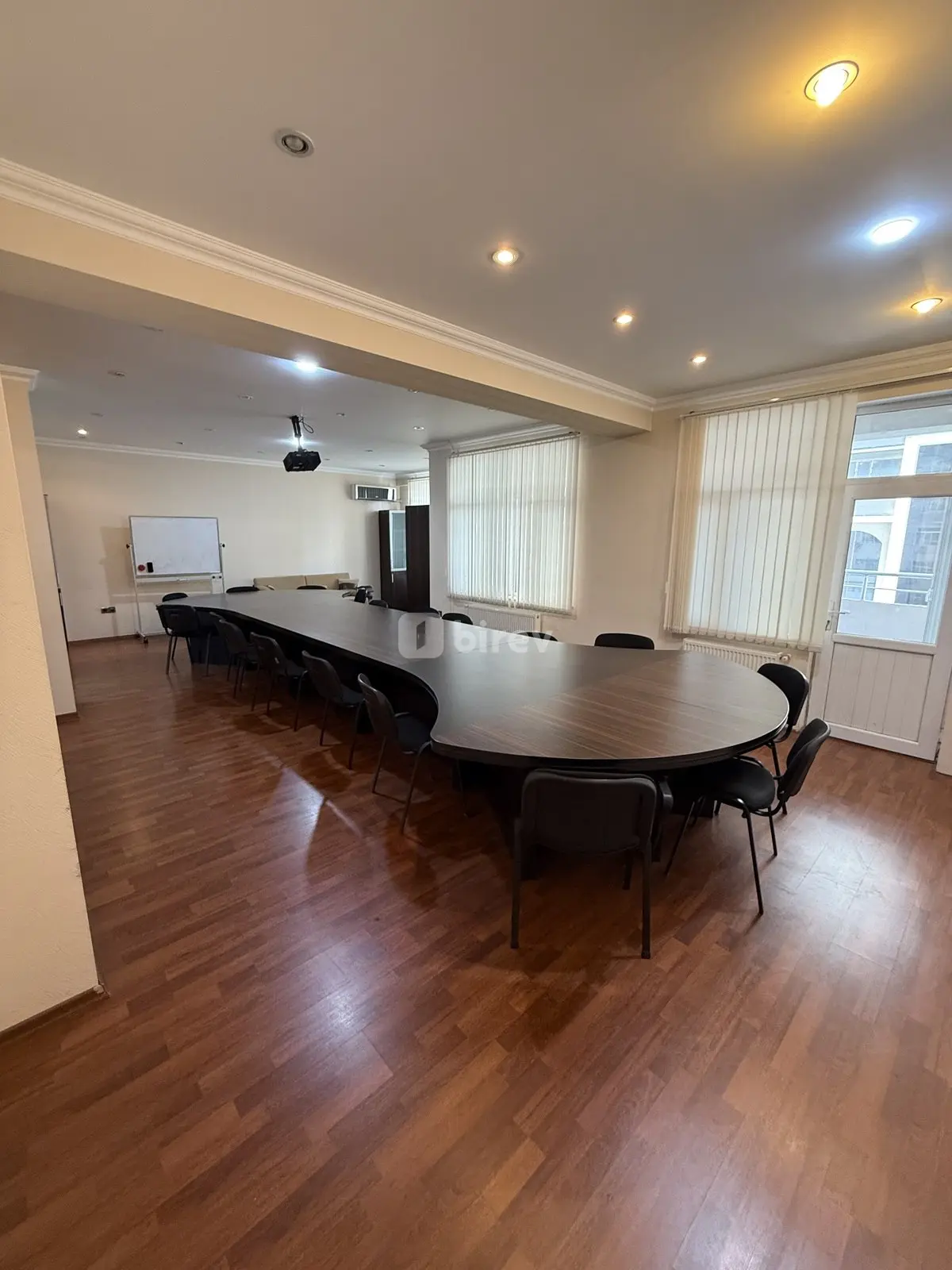 3-комнатная квартира, Хатаинский район, 8 Noyabr prospekti, Баку — фото 2