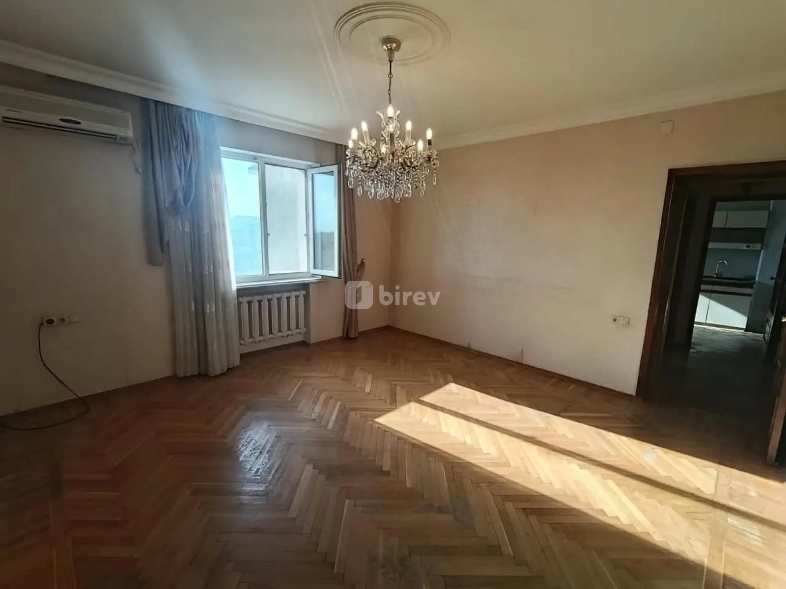 4-комнатная квартира, Ясамальский район, Abbas Mirzə Şərifzadə küçəsi, Баку — фото 1
